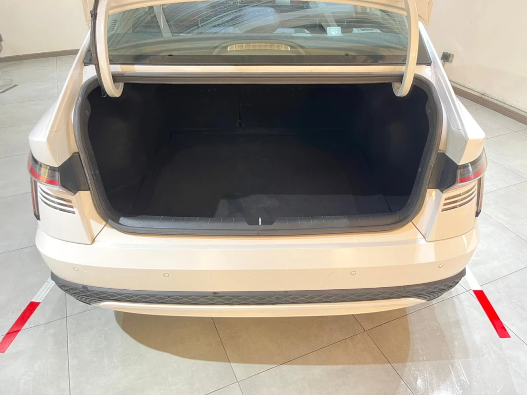 imagen 0 de vehiculo con id 2168